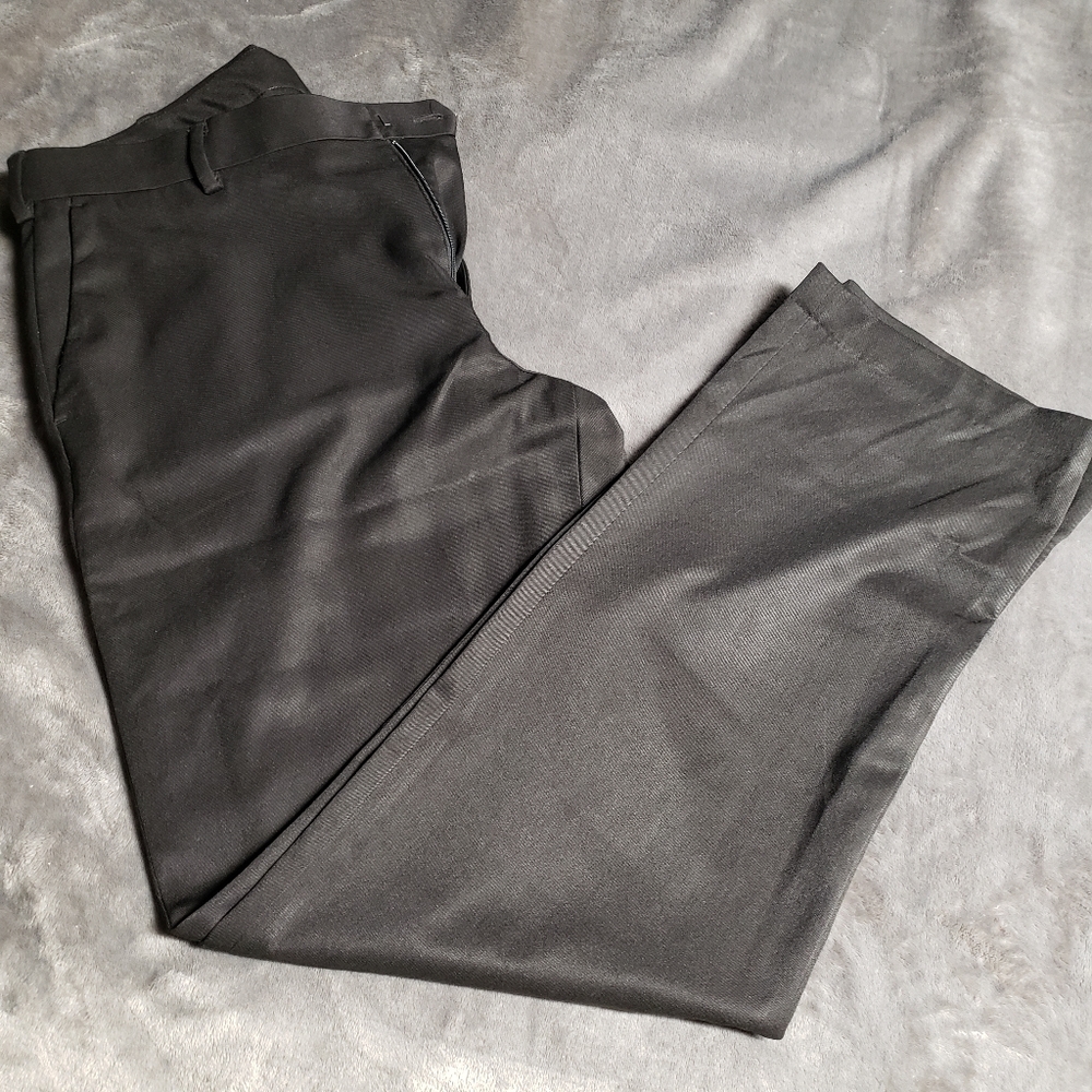 Van Heusen Black Dress Pants 36x34"